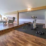 Penthouse Holleis Lägenhet *