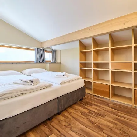 Penthouse Holleis